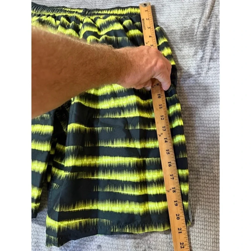 Nike Mens Swim Trunks Large Black Neon Yellow Volt Graphic Mesh Lined 30X10